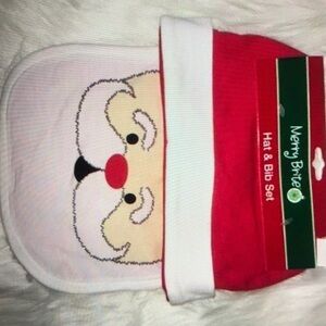 Merry Brite Santa’s face Baby hat Bib set new never worn